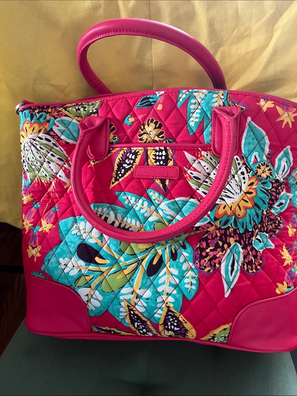 Vera Bradley Hot Pink Quilted Floral Tote with Teal & Yellow Accents NWOT - Picture 2 of 4